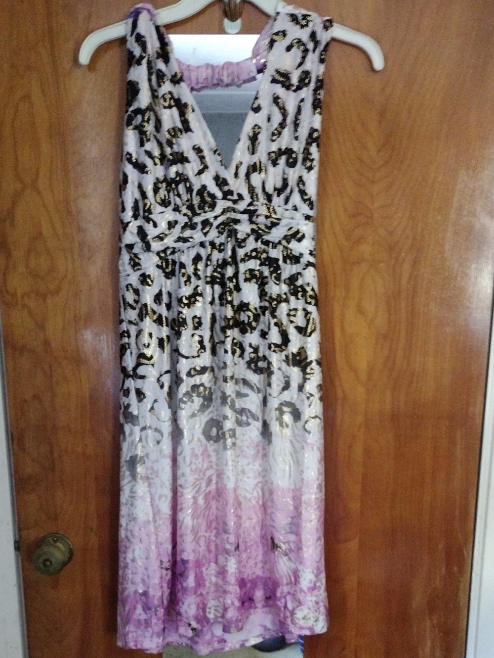 Sleeveless Pink Ombre Leopard Dress With Gold Details.